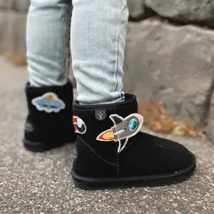 Alternative view of Wallaby Mini Play Black