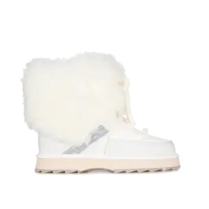 Alternative view of Sharky Blurred Glossy